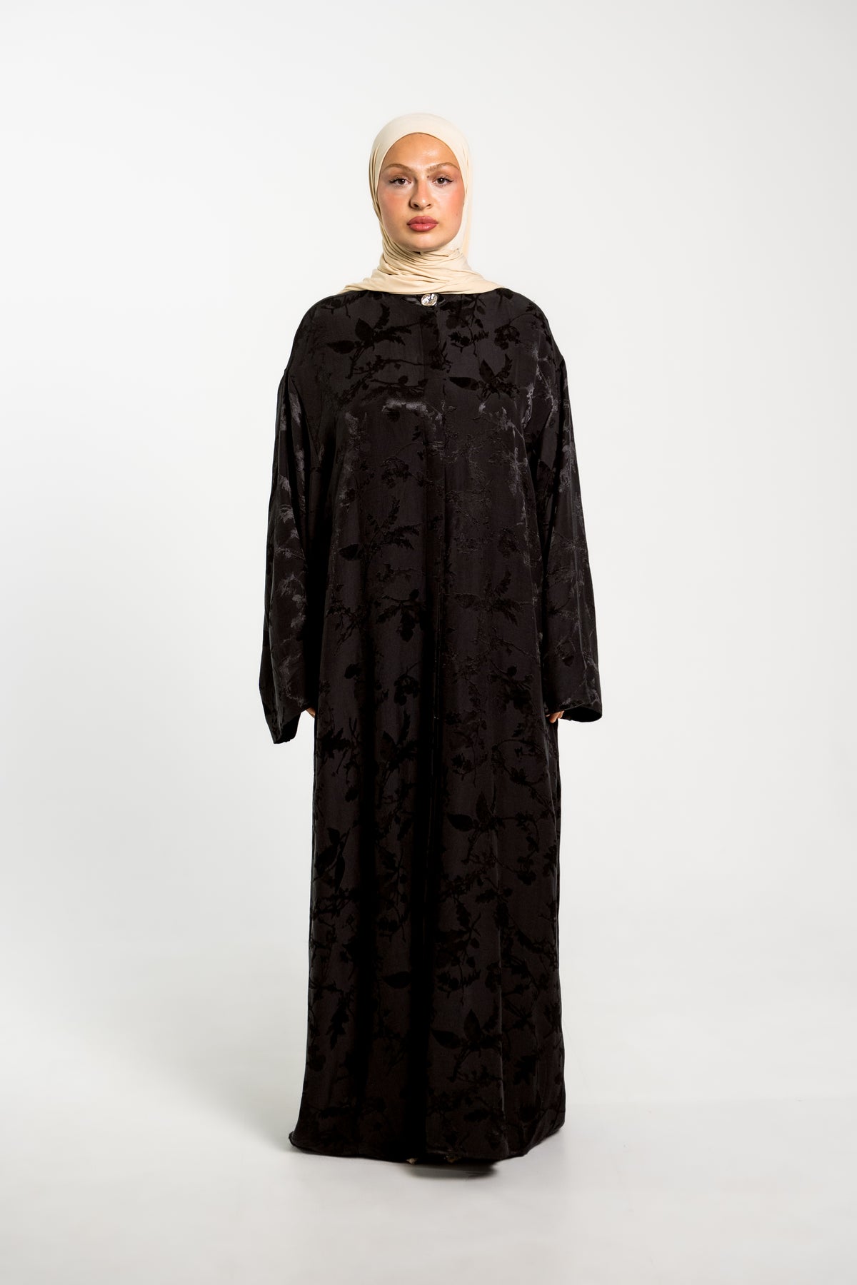 Noir Essence Abaya mit Jacquard Muster